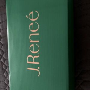 Worn once to me daughters wedding. In perfect condition. Size 7.5